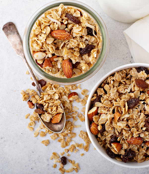 CHUNKY GRANOLA